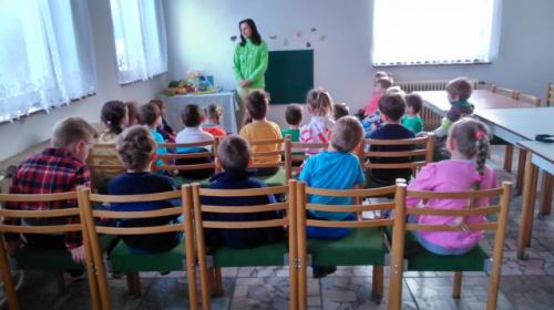 Prezentácia na tému "Zdravá strava"