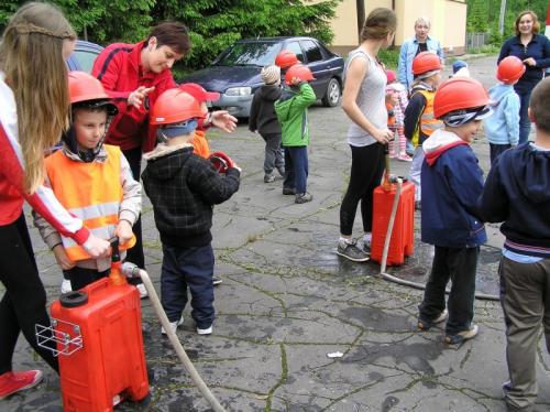 Dobrovoľní hasiči deťom