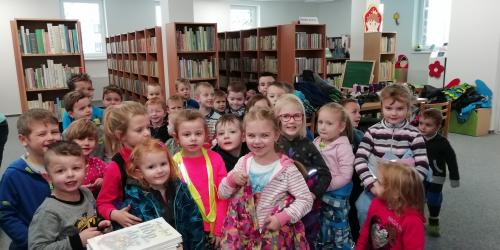 Návšteva detí z MŠ v novej knižnici